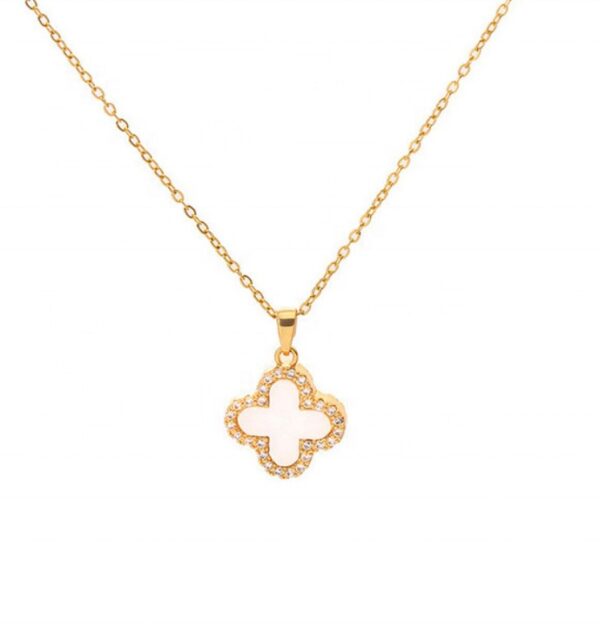 Leaf Clover Zircon Necklace